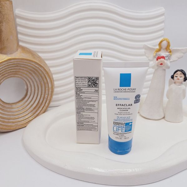 ژل پاک کننده آکنه و چربی اضافه اسید سالیسیلیک 2٪ برند LA ROCHE-POSAY