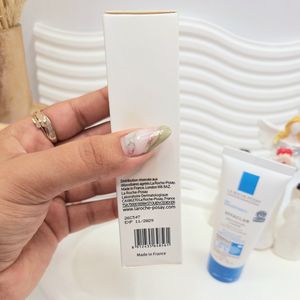 فروش اینترنتی ژل پاک کننده آکنه و چربی اضافه اسید سالیسیلیک 2٪ برند LA ROCHE-POSAY