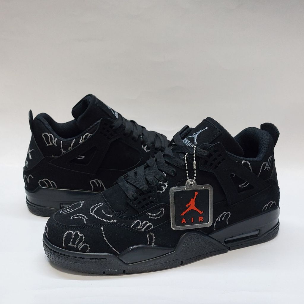 قیمت ارزان کتونی نایک جردن 4 کاز مشکی Nike jordan 4 kaws