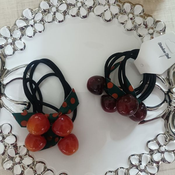 کش مو آلبالویی