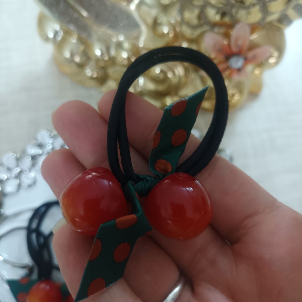 فروش اینترنتی کش مو آلبالویی