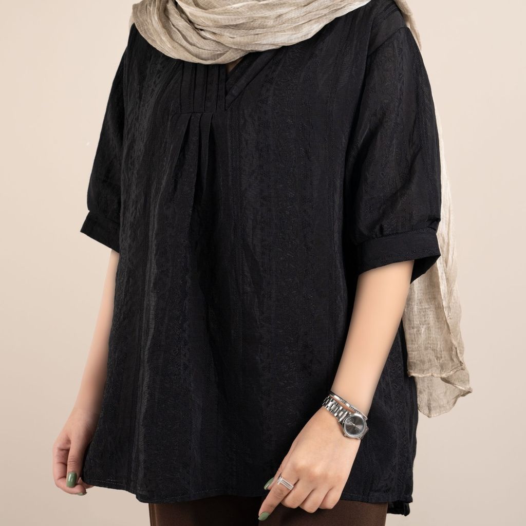 مشخصات شومیز مشکی آتوسا