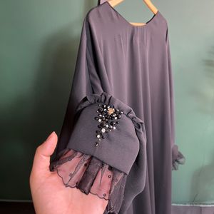 خرید آنلاین عباجلوبسته جواهردوزی شده