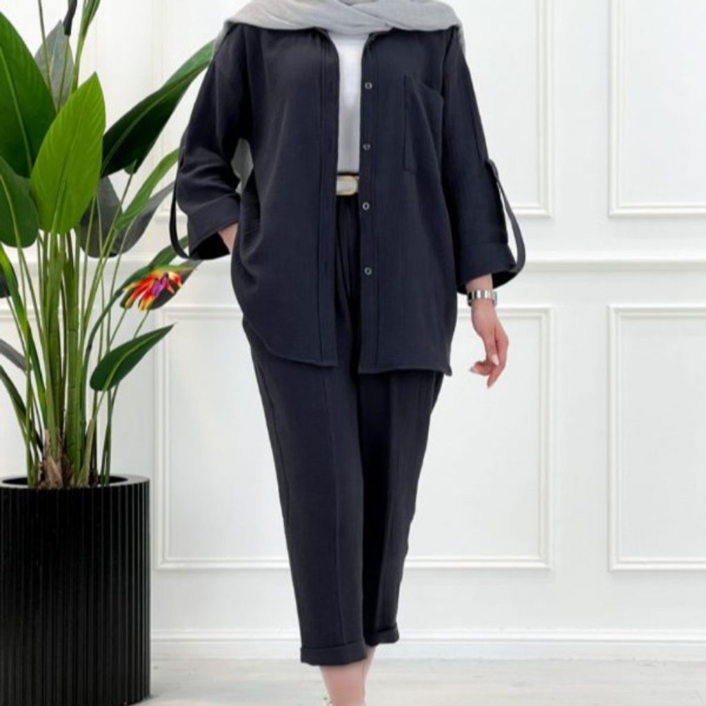 فروش اینترنتی مانتو شلوار آوینا