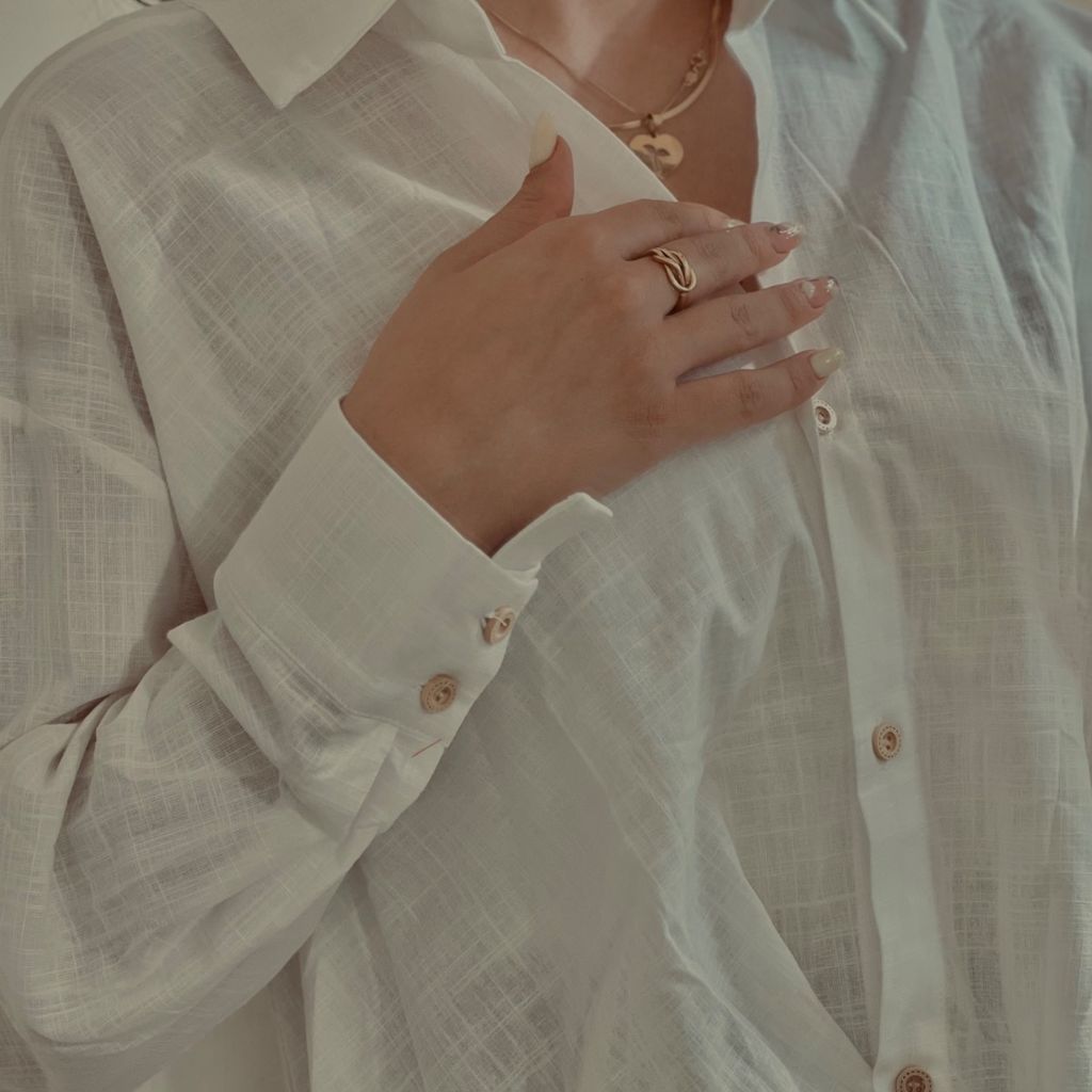 خرید اینترنتی شومیز سفید گره ای