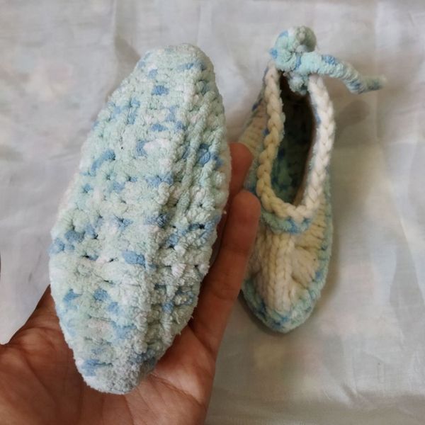 پاپوش بافتنی بچگانه pp1038