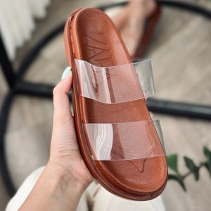 مشخصات صندل طلقی زارا