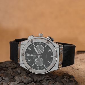 فروش اینترنتی ساعت مچی Hublot مدل C70 ( در 3 رنگ بندی )