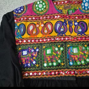 خرید اینترنتی مانتو عروسکی سوزندوزی هندی🤷‍♀️