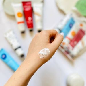خرید اینترنتی کرم ابرسان دست 5 عددی بیوآکوا
