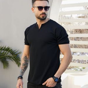 خرید آنلاین تیشرت مردانه یقه کوبایی محرمی