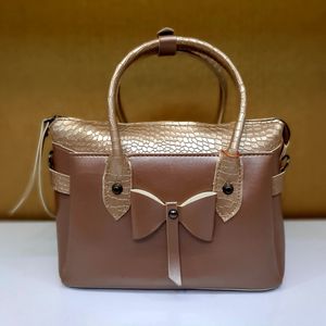 کیف مدل پاپیونی