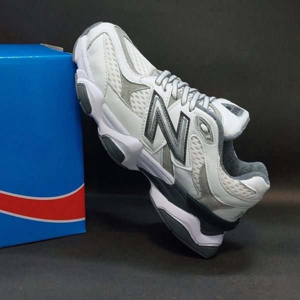 کتونی نیوبالانس 9060 سفید طوسی با کیفیت بالا new balance