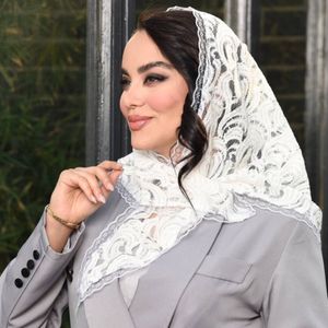 فروش اینترنتی روسری سه گوش دوردانتل