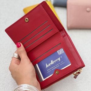 خرید انلاین کیف پول و جاکارتی وارداتی آلما هانا