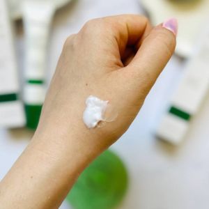 خرید اینترنتی کرم ضد جوش  سالیسیلیک اسید بیواکوا