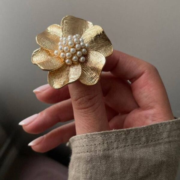 انگشتر گل مارلیک هانا