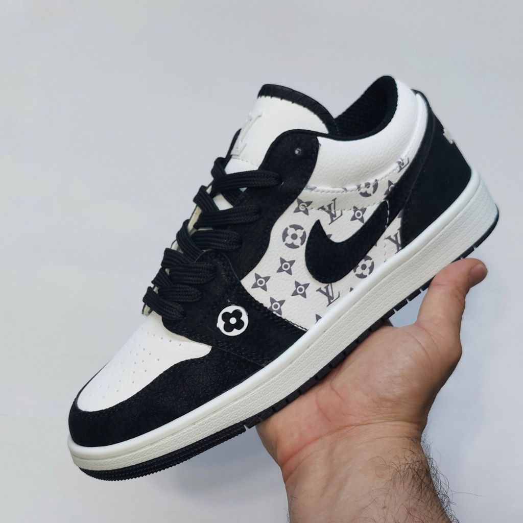 خرید اینترنتی کتونی نایک جردن ال وی Nike Jordan LV کیفیت بالا