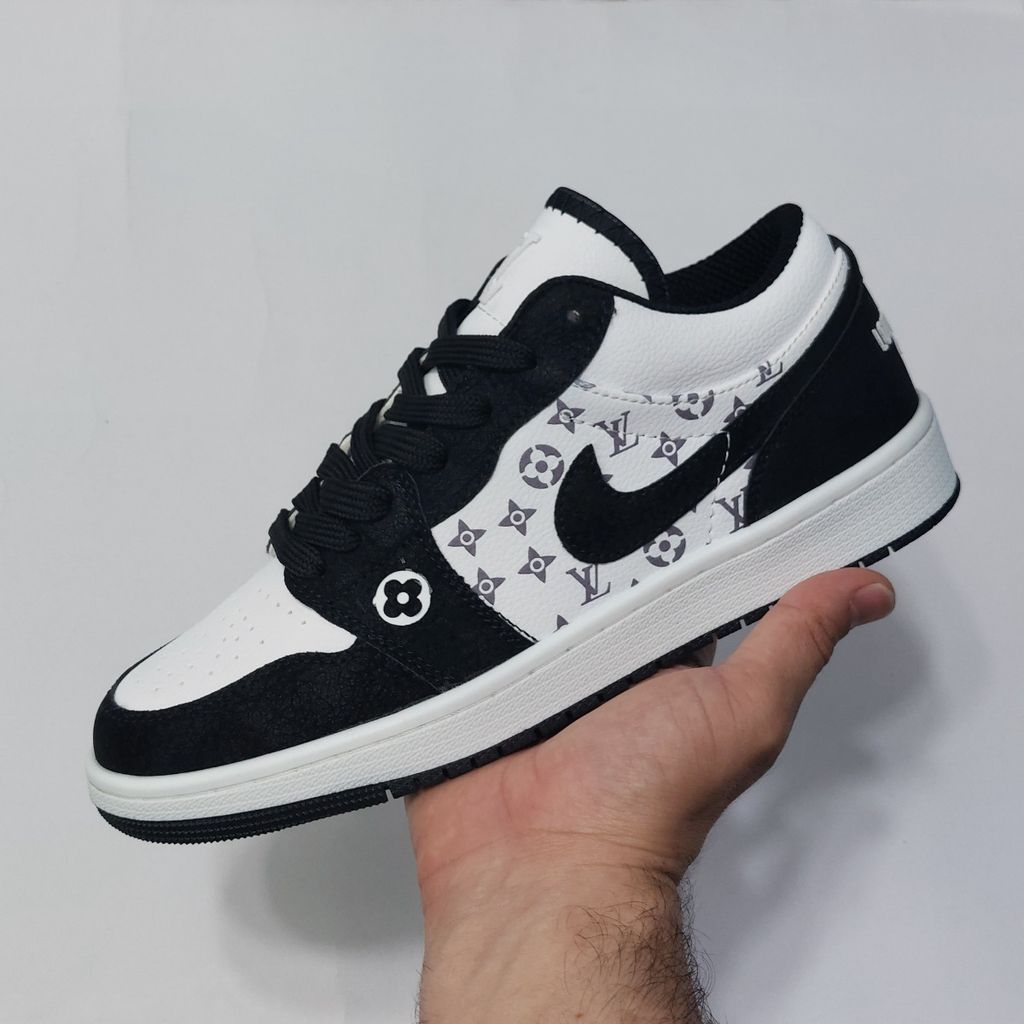 خرید اینترنتی کتونی نایک جردن ال وی Nike Jordan LV کیفیت بالا
