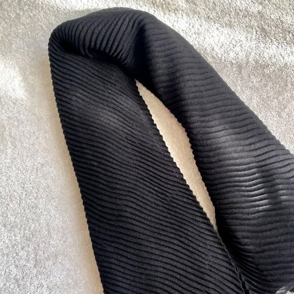 شال پلیسه سوپرنخ کد 1124