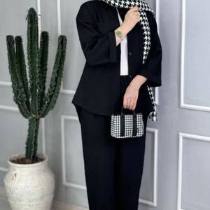 ست محرمی سارا