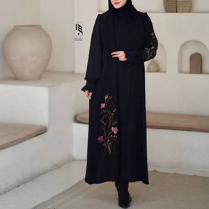 مشخصات پیراهن عبایی مجلسی گل رز