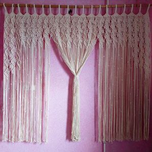 مشخصات پرده مکرومه بافی طرح پیچک