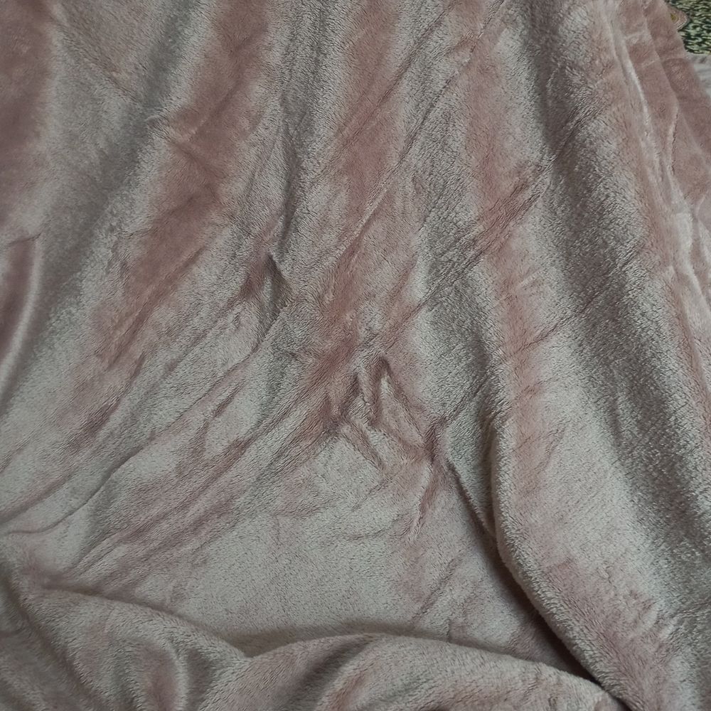 قیمت ارزان پتو مسافرتی یک لایه