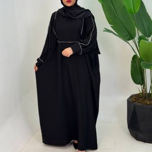 خرید انلاین مانتو عبایی زنانه نگین مغزی دوزی شده