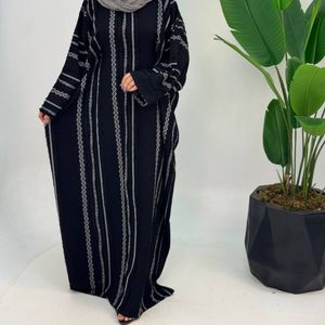 خرید آنلاین مانتو عبایی زنانه ابریشم ژاگارد