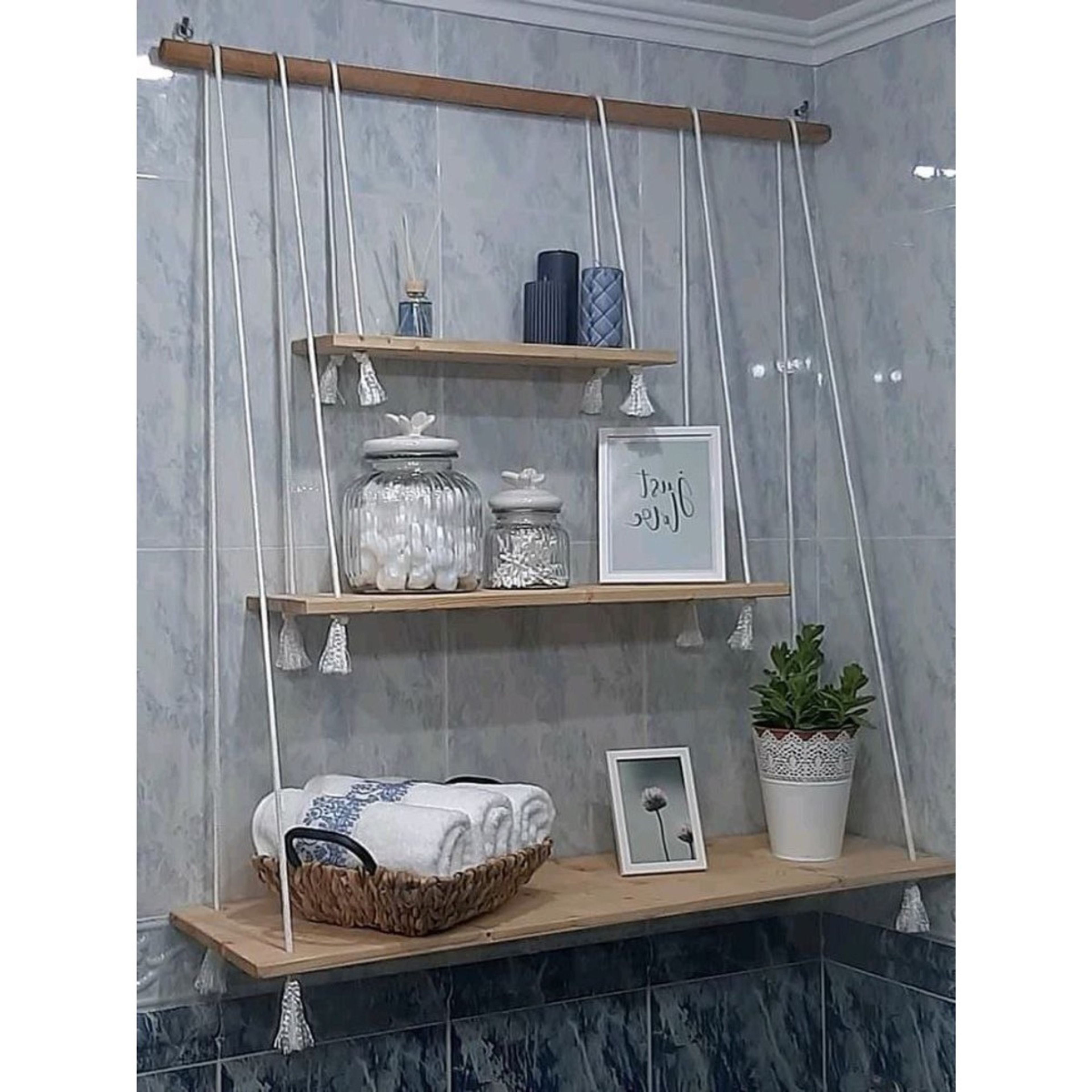 قیمت ارزان شلف چوبی کاربردی سه طبقه مکرومه بافی طرح پروا