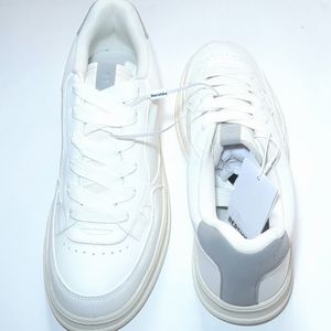 خرید اینترنتی کتونی مردانه زنانه سفید برشکا Bershka basic sport