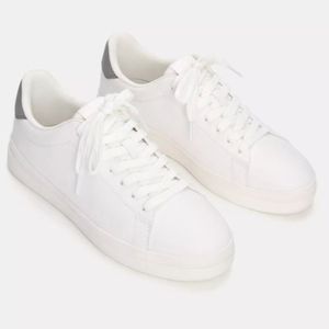 قیمت کتونی مردانه زنانه سفید پول اند بیر اورجینال Pull & Bear casual sport
