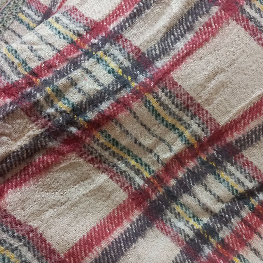 قیمت ارزان پتو مسافرتی .100درصد ویسکوز