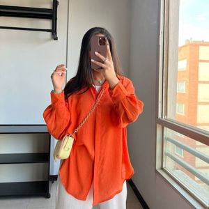 مشخصات شومیزمدادرنگی شیشه ای زنانه