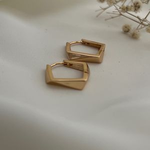 مشخصات گوشواره ژوپینگ زنانه