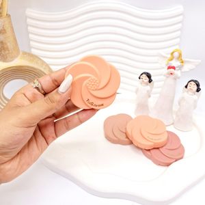 خرید اینترنتی رژ گونه طرح گل پیچشی برند for ever با فینش مات