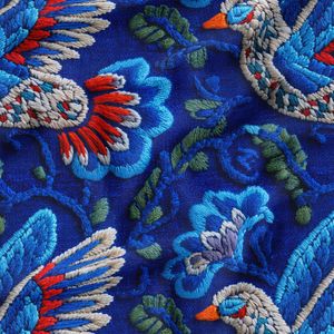 فروش اینترنتی پارچه مخمل روبالشی پارچه باما طرح سه بعدی پرنده کد 5013954