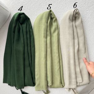 مشخصات شال نخی مربع کد 1128