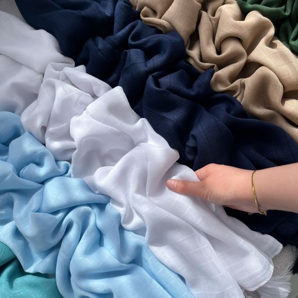 شال نخی مربع کد 1128