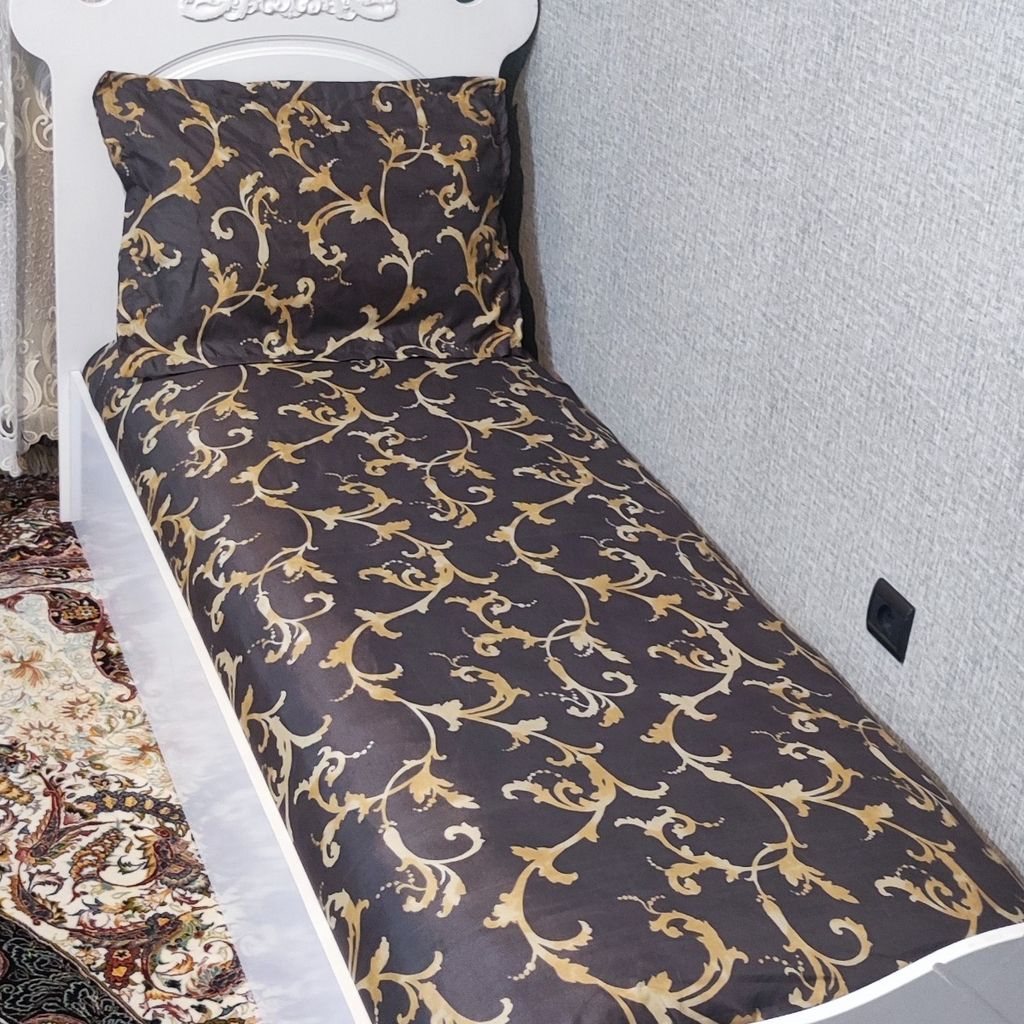 فروش اینترنتی نیم ست روتختی کشدار طرح دار تخت یک نفره