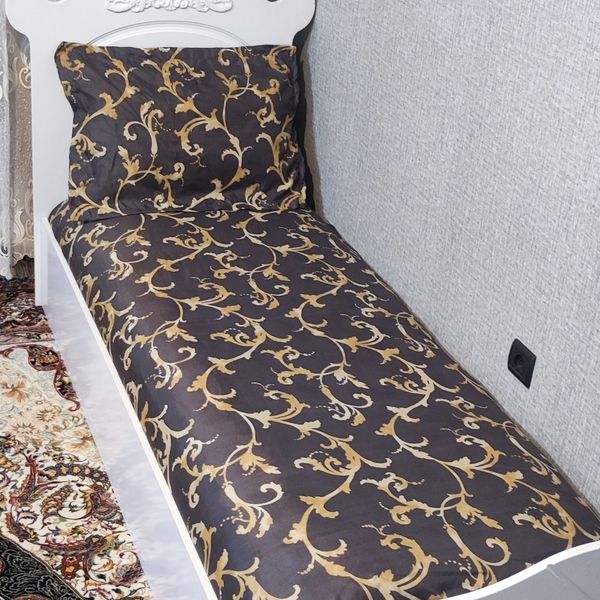 نیم ست روتختی کشدار طرح دار تخت یک نفره