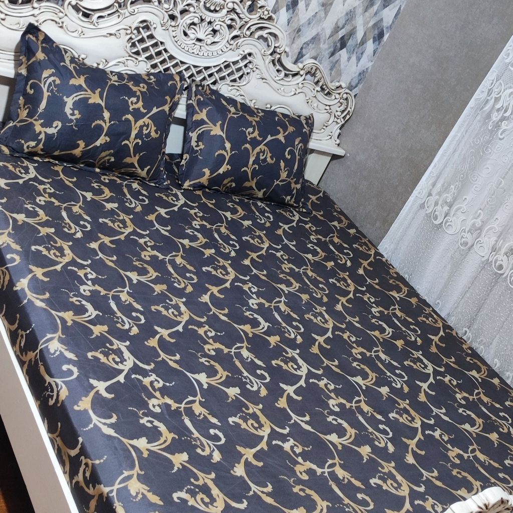 خرید اینترنتی ملحفه کشدار تخت دونفره همراه دوعدد روبالشی لوزی طلایی