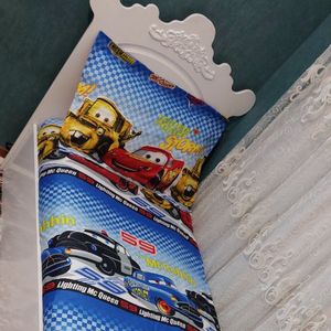 خرید آنلاین ملحفه دورکش عروسکی طرح مک کویین ماشین ها