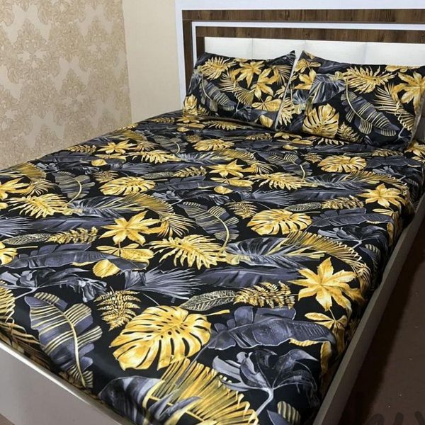 کاور تشک خوشخواب تخت دونفره طرح برگی زمینه مشکی