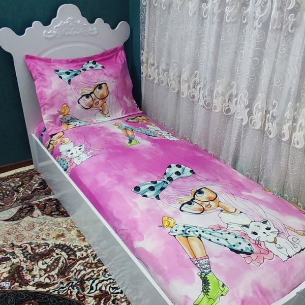ملحفه کشدوزی تخت تک نفره طرح دخترانه صورتی