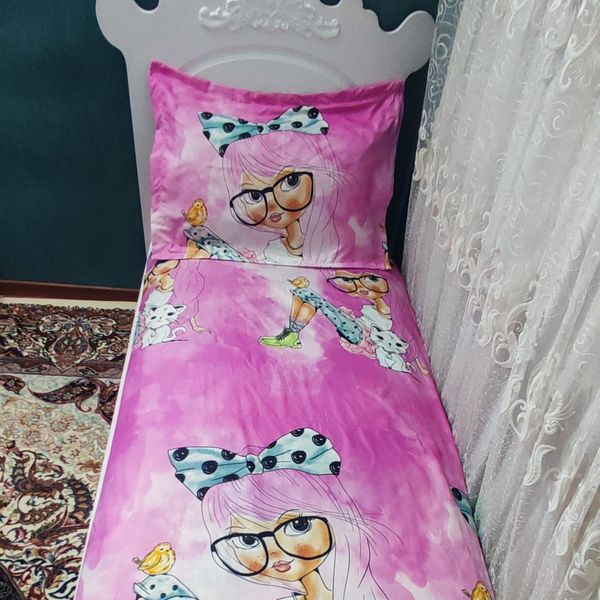 ملحفه کشدوزی تخت تک نفره طرح دخترانه صورتی