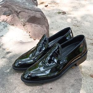فروش اینترنتی کفش مردانه  کالج چرم طبیعی دست دوز کاپری ورنی 
