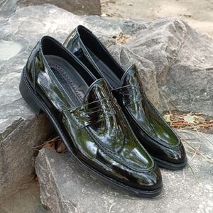 فروش اینترنتی کفش مردانه  کالج چرم طبیعی دست دوز کاپری ورنی 