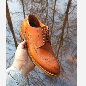 خرید انلاین کفش مردانه مجلسی چرم طبیعی مدل ویلسون عسلی 